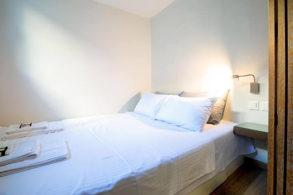 Plaka'S Quality Studio Афины Экстерьер фото